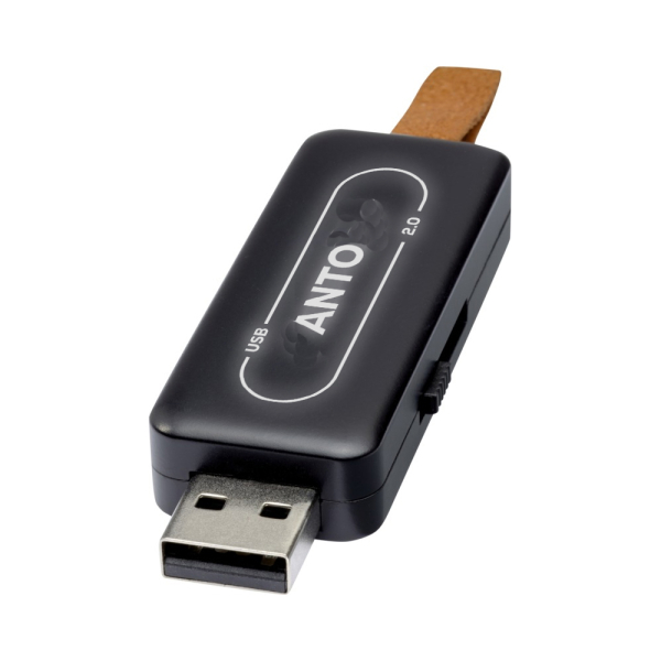 8 GB valoisa USB-muistitikku personoitu nimell&auml;