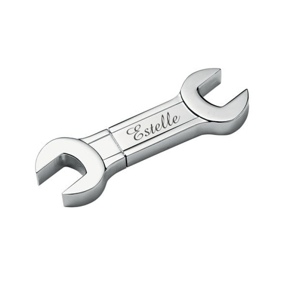8 GB kaiverrettu USB-muistitikku jakoavaimen muodossa