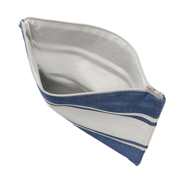 R&auml;&auml;t&auml;l&ouml;ity rantakassi, tyyliin fouta